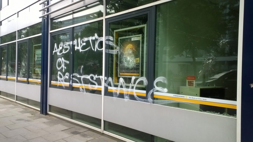 <span style='color:#43d5ef;font-size:15px;display: block;line-height:140%; '>Gewaltdebatte - </span> Was die Krawallnacht im Schanzenviertel zum Vorschein brachte